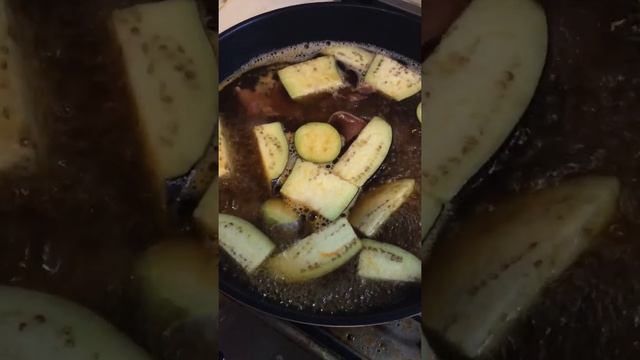 #テレワーク飯 #茄子うどん #乾燥椎茸 #レモン風味スモークタン #卵 #大蒜 https://note.com/tamatama2/n/ne71cf855943d