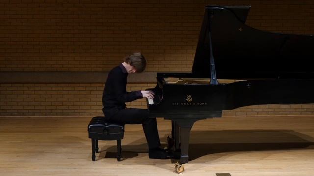 Tchaikovsky "Meditation" Arsentiy Kharitonov, piano