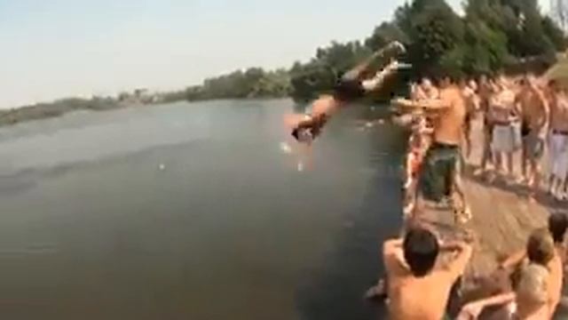 Прыжки в воду офигенно