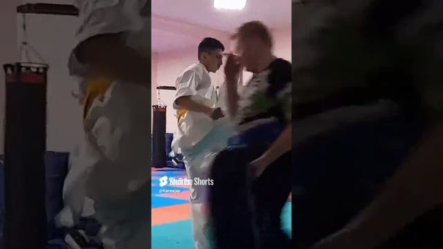 Мой ЧЕМПИОН... ну прям весь в меня😁