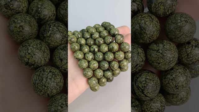 Браслет "Шар" Змеевик (Серпент) 11,7мм 17 бусин. Цена - 480 ₽ На сайте : .stones-shop.ru
