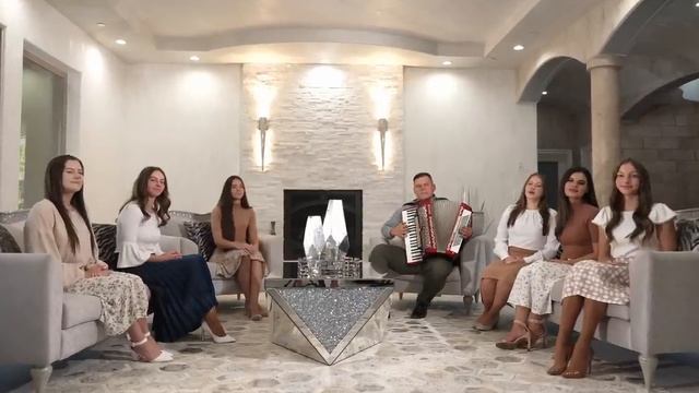 Группа Мелодия_ Когда в Твои слова вникаю_ Боже милостивий_ Коли Дух Господній_ В двери закрытые