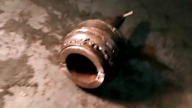 Полусферический детонационный источник энергии