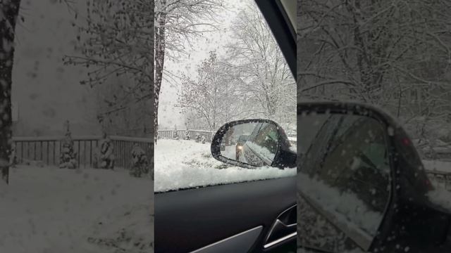 🎧 Послушать песню «00:01» Музыкальной паузы в ВК Музыка, Яндекс Музыка, Apple Music, Spotify и др.