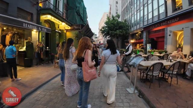 Стамбул Прогулка по улицам района Каракёй Турция Пешеходная экскурсия