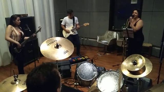 Ensaio da banda - Brincando de Led Zeppelin (saidera)