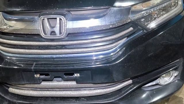 Подготовка к холодам, утепление радиаторной решетки Honda Shuttle нанотрубоками