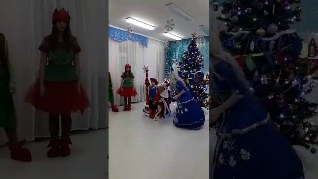 Костик читает стих в детском саду в Новый год VID-20241230-WA0003[1]