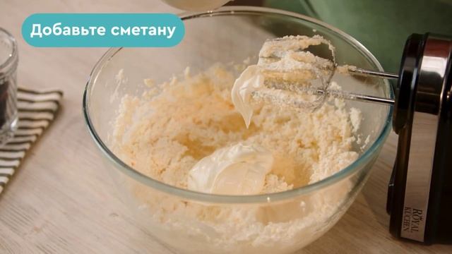 Ватрушки с лимонным творогом и изюмом