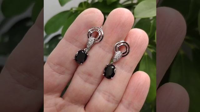 Серьги с черными камушками, английский замок, Xuping 17 BYN Доставка по БЕЛАРУСИ