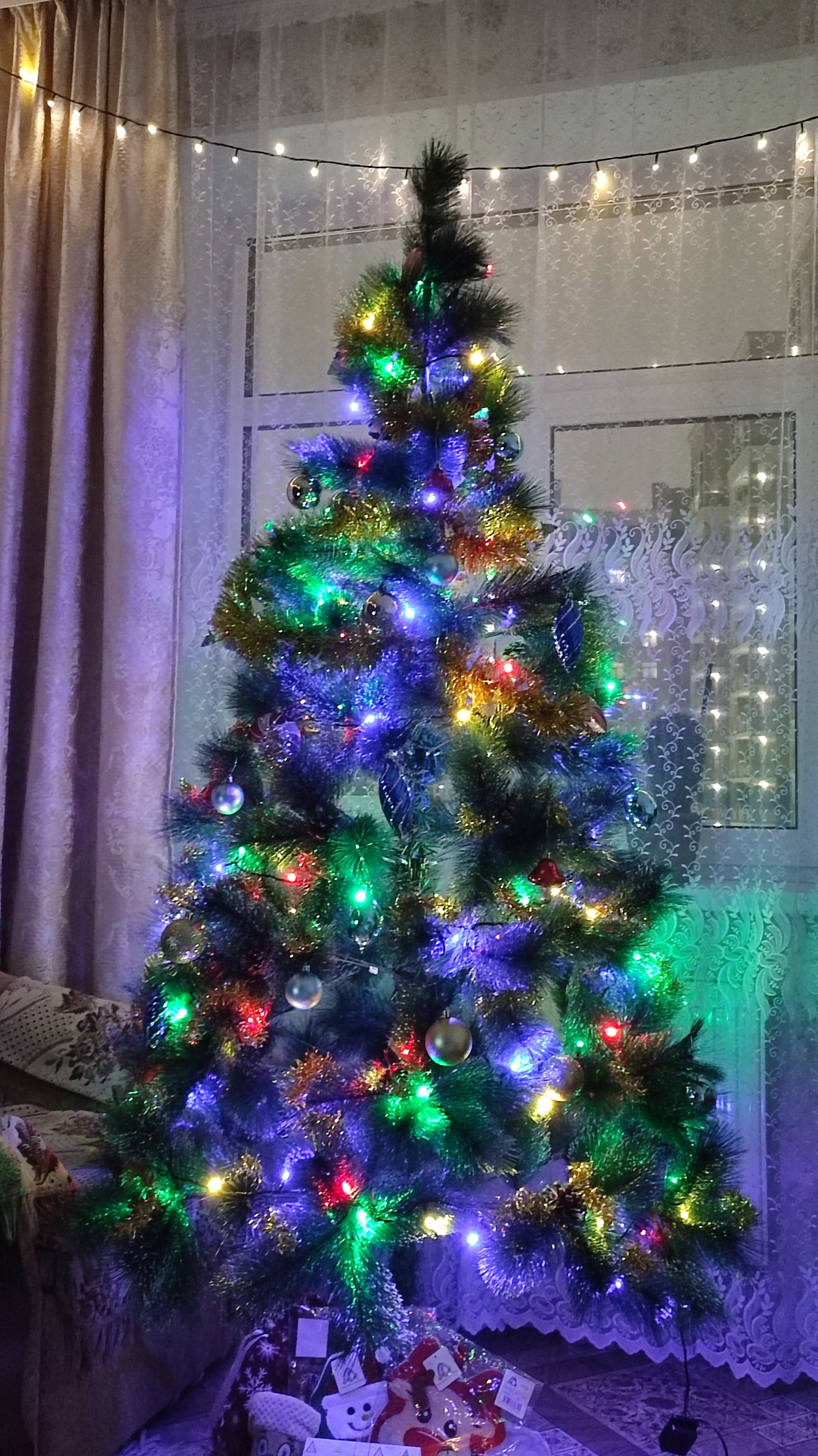 Как я украсил квартиру)))