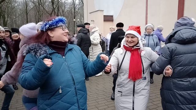 С Новым годом......... 29.12.24 Гомель парк Луначарского 🥰💫