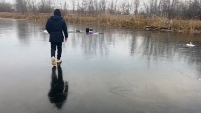Первый лёд!!!! Рыбалка на  ротана