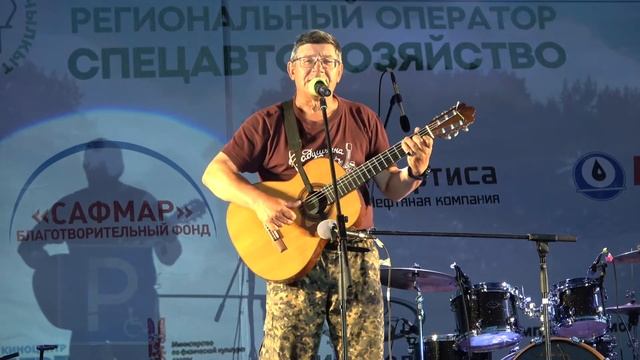 32 Нам по снегу с тобой идти...- Виталий Старжинский