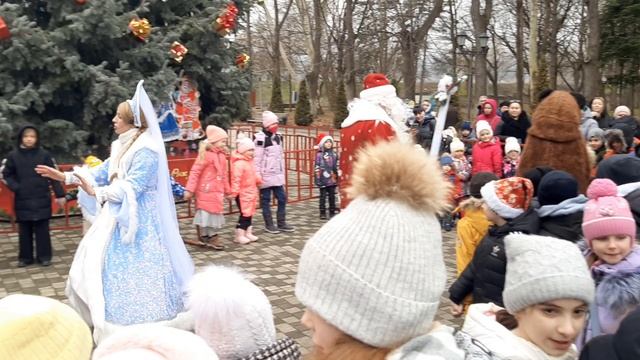 Новогодняя Ёлка для детей в парке Победы. Пятигорск 28.12.2024