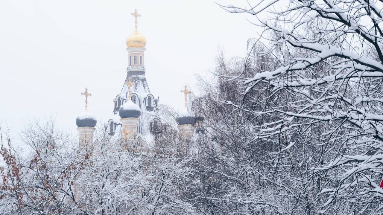 Вечернее богослужение. Молебен на новолетие. Мч. Вонифатия. Прп. Ильи Муромца Печерского.