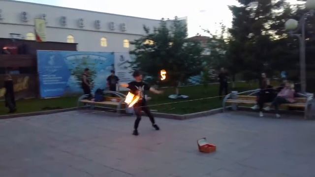 Огненное шоу в Тюмени.