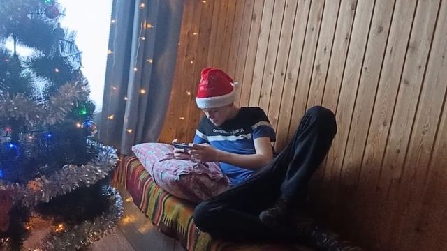 Мама и сын. Новый год | 2 часть.