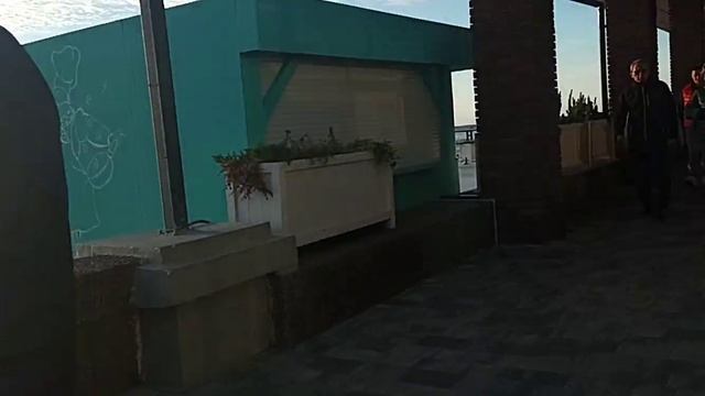 Отель, где заселилась. Гуляю до поздна!