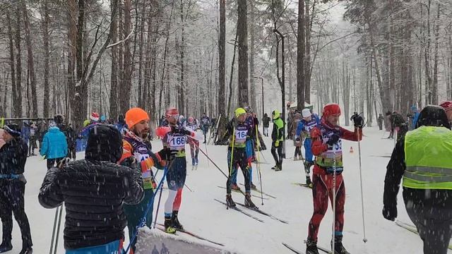 Поехали на гонку под Новый Год.Влог