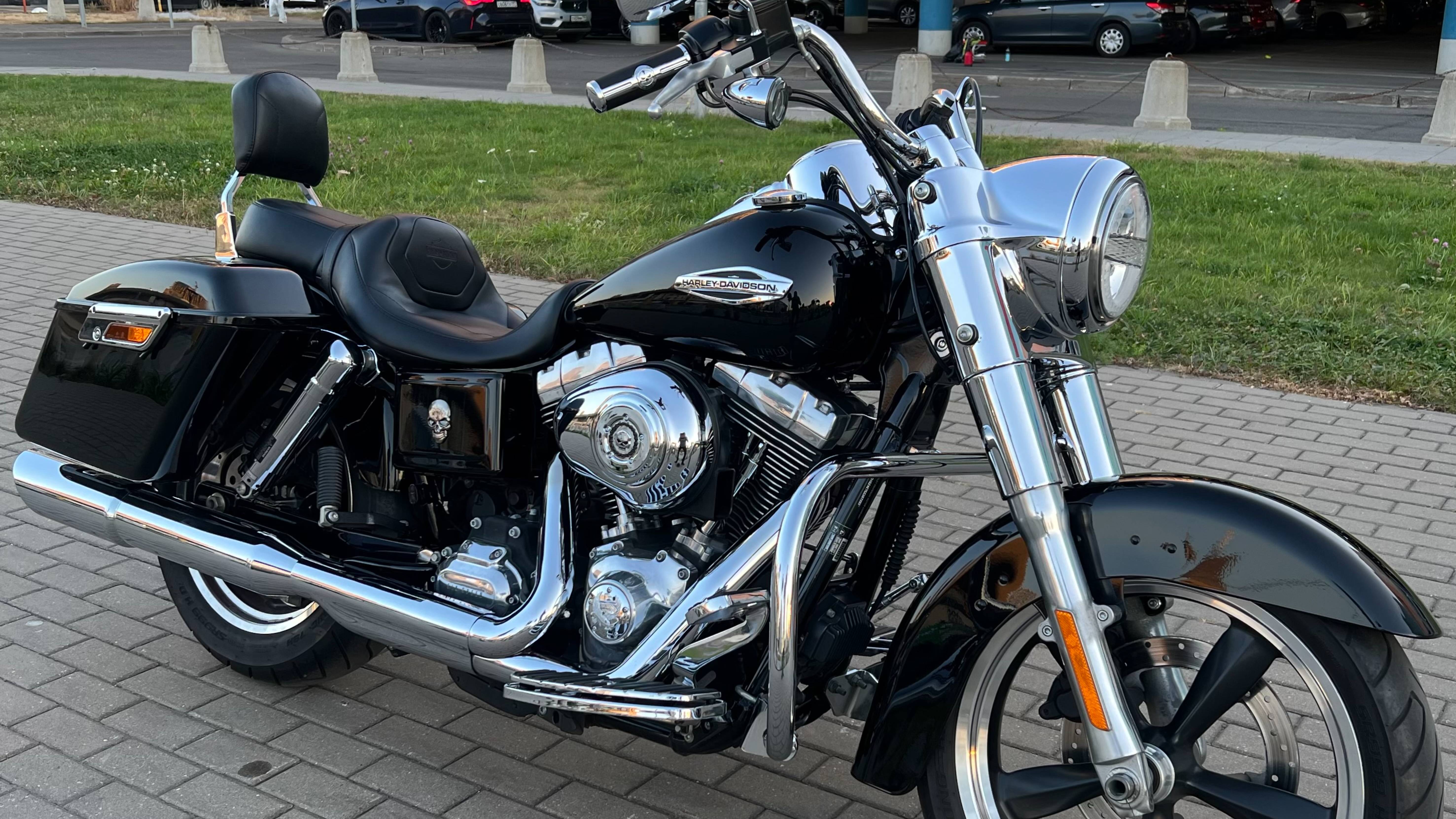 2012 Dyna SwitchBack V&H