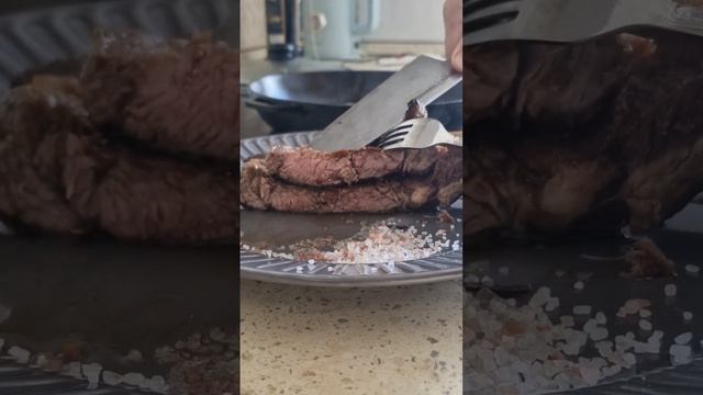 мужской завтрак #meat #стейк #говядининакости #рецепт #жарюмясо #прожарка #вкуснота #диета