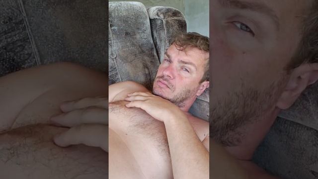 Что делаешь? "Фантазирую!"
