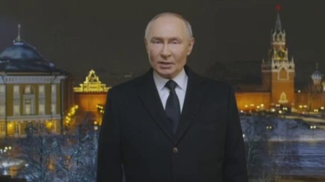 🇷🇺«Все будет хорошо, страна будет идти вперед»
Путин поздравил россиян с новым 2025 годом.