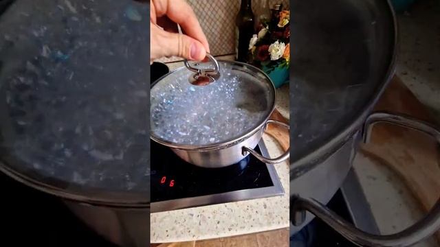 как варить макароны быстро #макаронырецепт #холостяк #повар #мойва #вкусно #макароны