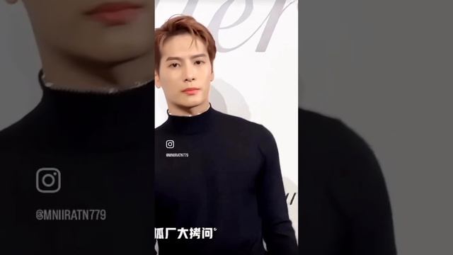 Шикарный Jackson Wang 🤩