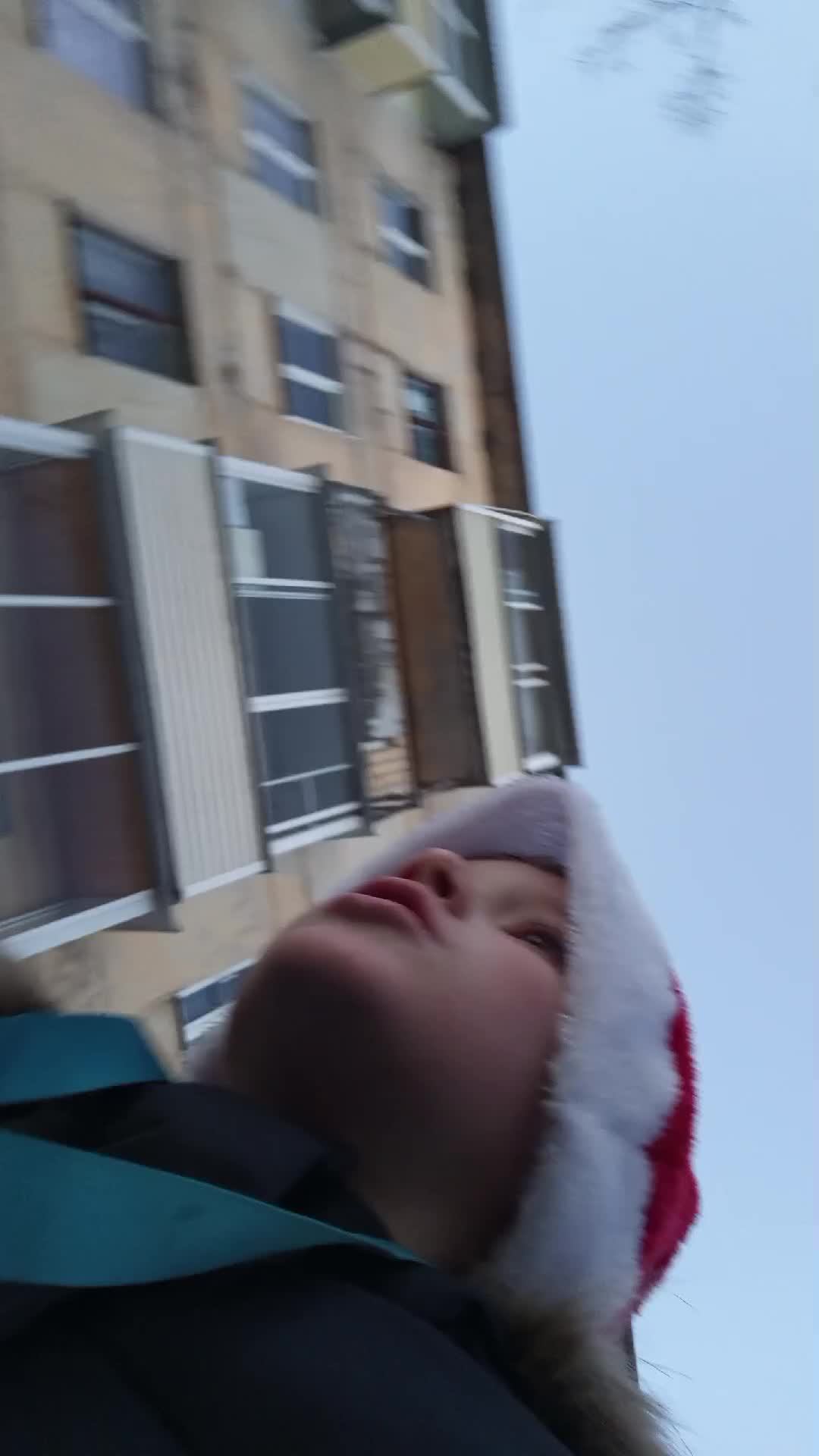 выношу мусор.