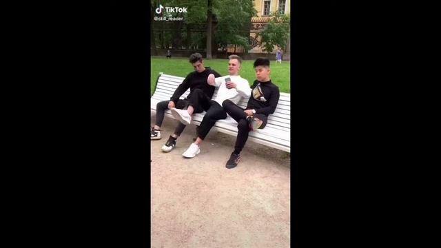 Все видео про скамейку из тиктока