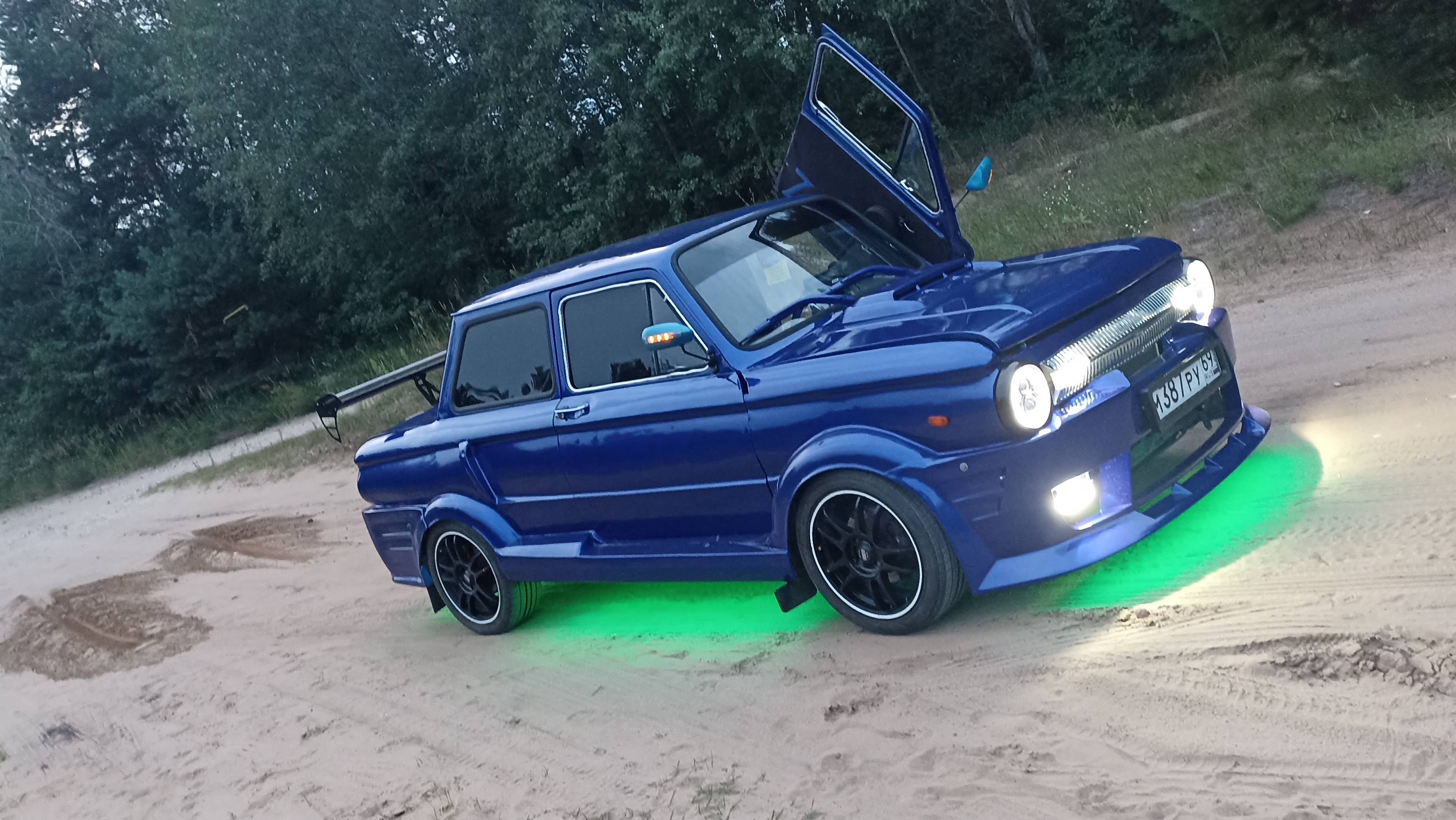 ЗАЗ 966