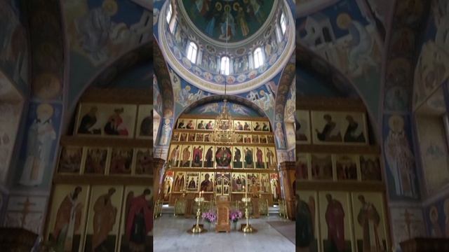 Убранство внутри Покровского собора. Покровский Хотьков монастырь.