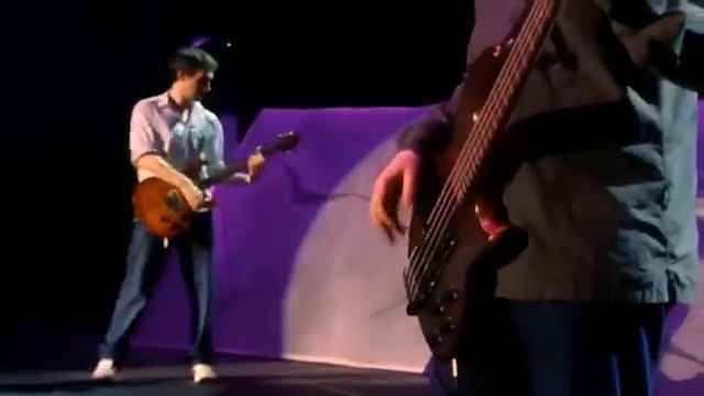 The Cranberries - Beneath the Skin ( Live in Paris 1999 )