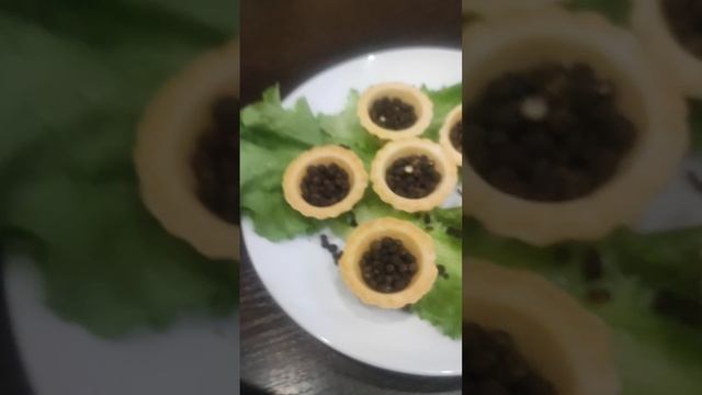 Новогодний стол 😂😂😂