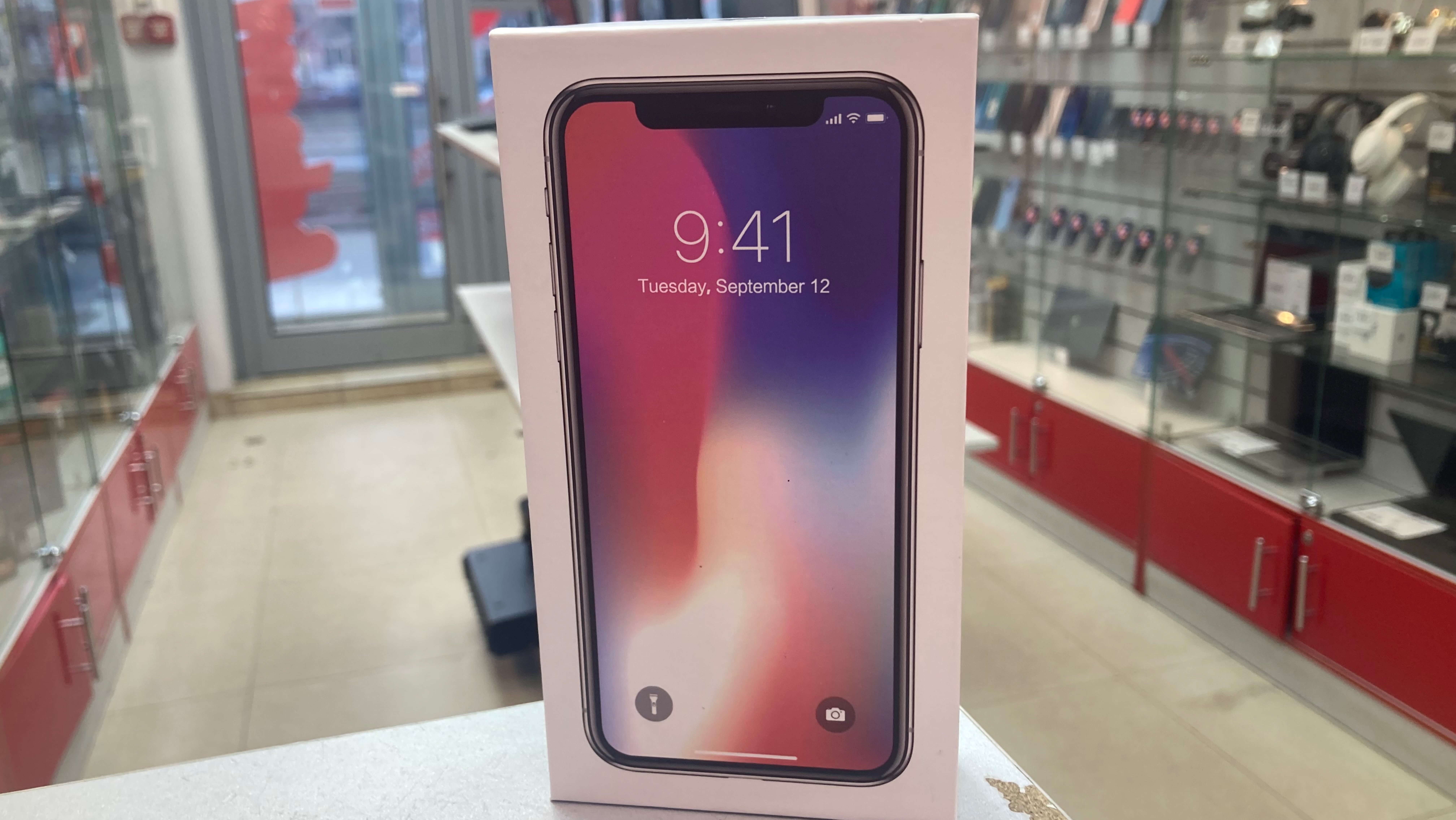 iPhone X