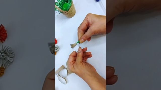Мусор в дело! 
Поделка для детей.