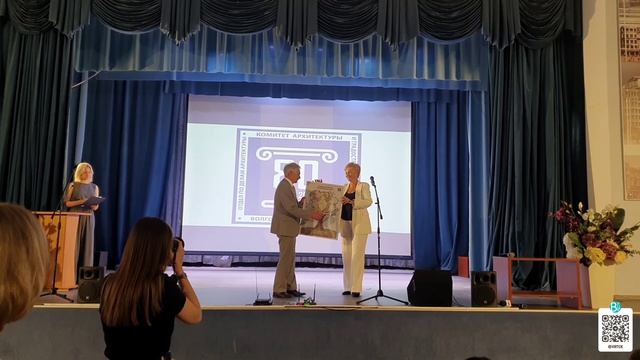 Волгоградский региональный центр компетенций поздравляет с Новым годом!