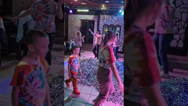 Я подарю вам ландыши!