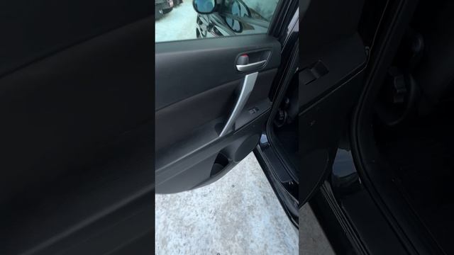 Mazda 3 Седан Touring 1.6 AT 2012г