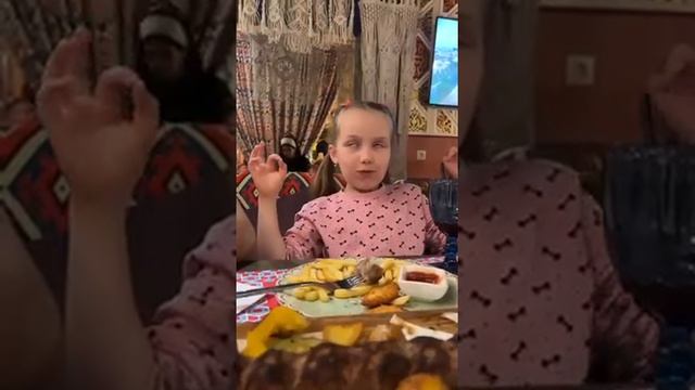 с новой годой вас 😂давно нас не было