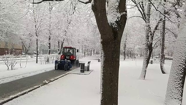 Снежное 31 декабря в Москве