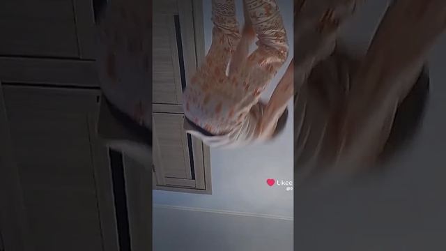 хожу по потолке