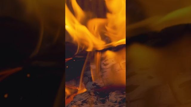 Чувственная и страстная, спокойная, расслабляющая фоновая музыка . Тепло костра в камине