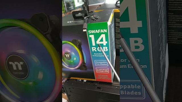 Нюансы жизни от жадной Thermaltake с её вентиляторами Thermaltake SWAFAN 14 RGB [CL-F138-PL14SW-A]