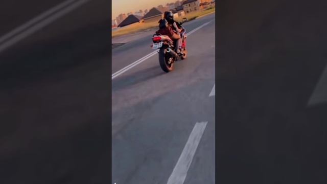 1000004050.mp4