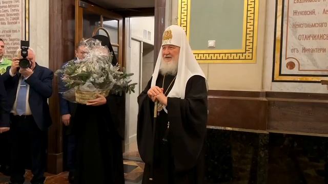 Патриаршие добровольцы поздравили Его Святейшество с Новолетием