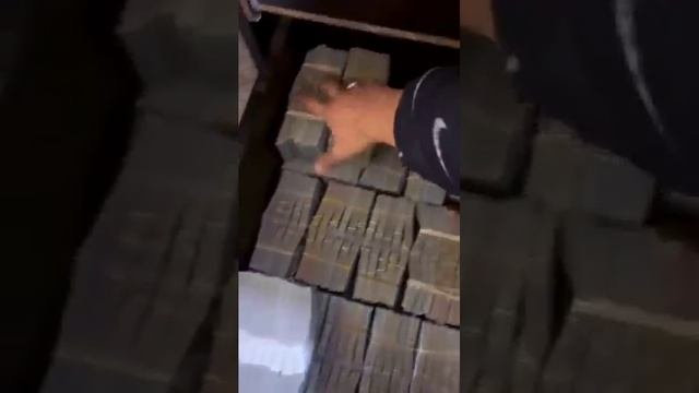 Помогаю всем нуждающимся