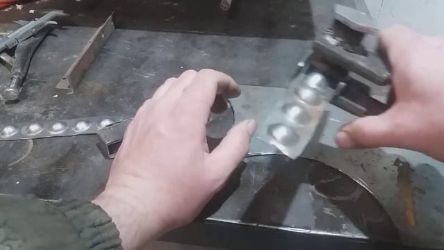 Полоса имитация заклёпки своими руками